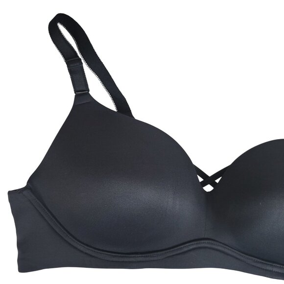 Torrid Curve Dream WireFree Bra Black 42B Full Coverage Adj Seamless Criss Cross - Picture 2 of 10